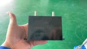 Високовольтний конденсатор для зберігання енергії Імпульсний конденсатор для зарядки та розрядки конденсатора