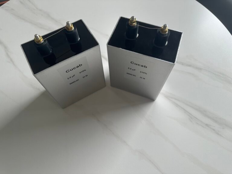 Cucab 2UF 8000V condensador de película de alto voltaje para el equipo médico de la máquina de PEMF Encapsulación de aluminio de la vivienda Epoxy Potting