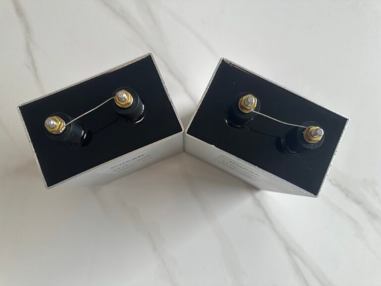 Cucab 2UF 8000V condensador de película de alto voltaje para el equipo médico de la máquina de PEMF Encapsulación de aluminio de la vivienda Epoxy Potting